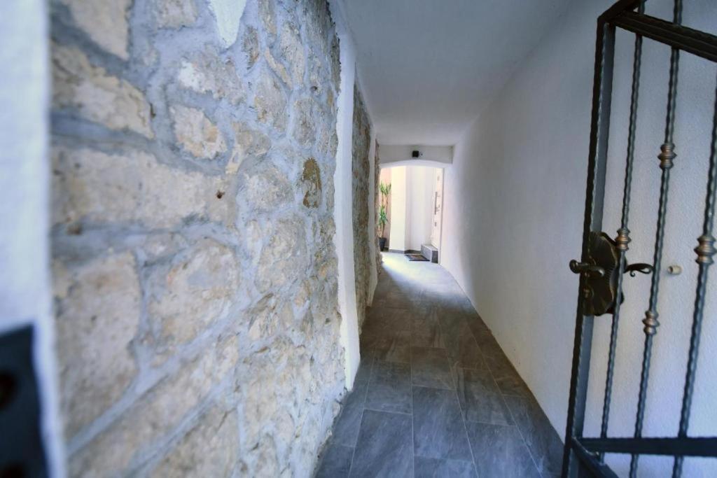 Apartment Lavanda Sinj Exterior foto